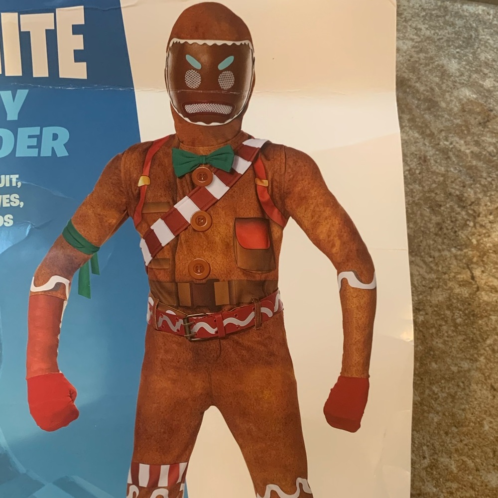 Like new Fortnite Merry Marauder costume Large